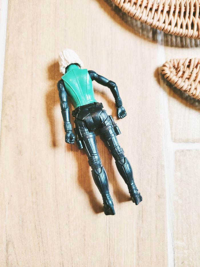 💫Figurine Black Widow /la veuve noire Infinity war Avengers Marvel marque Hasbro - photo numéro 2