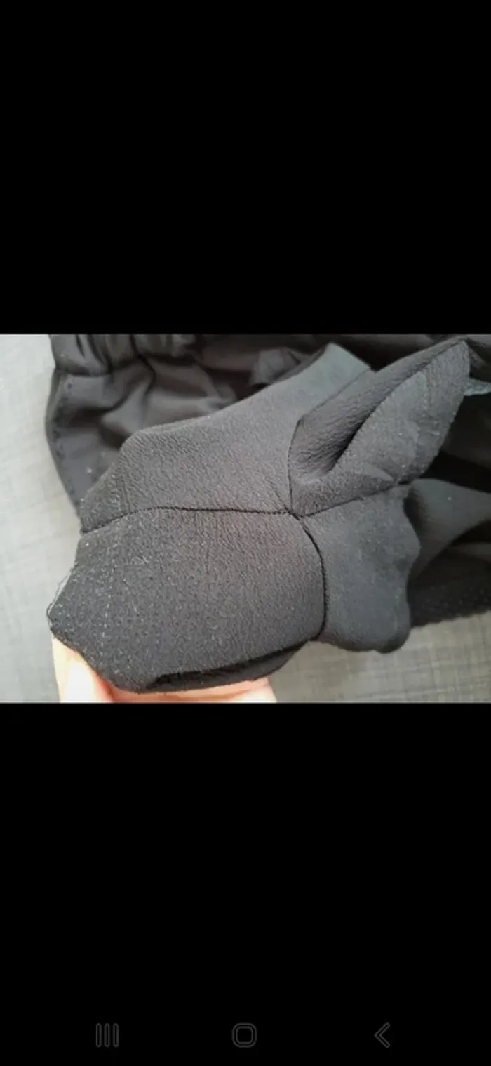 Short court noir - photo numéro 7