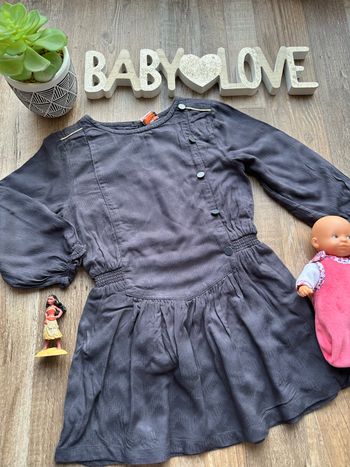 - Robe Tape à l’œil             - 3 ans        - Très bon état