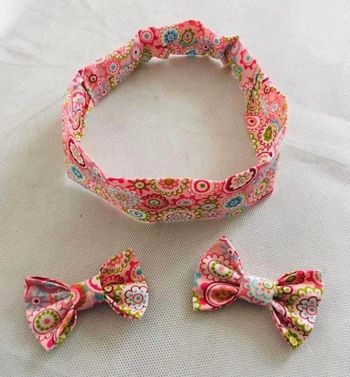 Bandeau cheveux en tissu 4-8 ans et deux barrettes « noeud » type pince crocodile