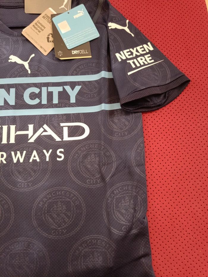 Maillot de foot Manchester City, Puma Authentique Officiel taille enfant 9/10 ans, Neuf - photo numéro 2