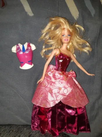 Poupée barbie