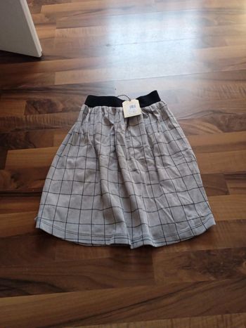 Jupe neuve 5 ans