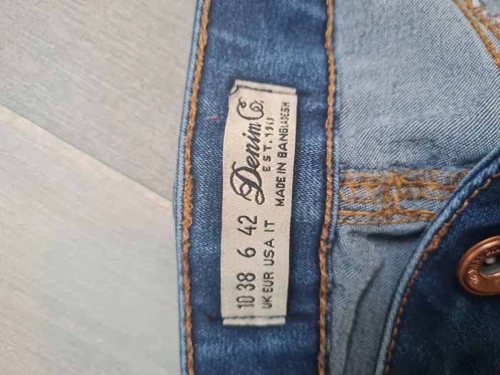 Jean 38 - photo numéro 3