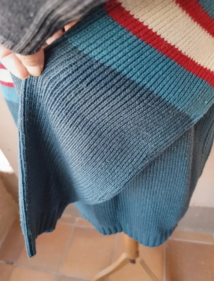 Pull taille L - photo numéro 4