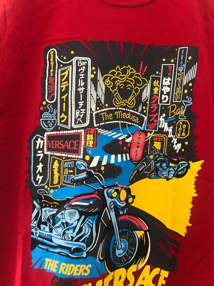 Tee-shirt Versace 12 ans - photo numéro 2