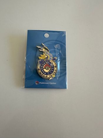 Pins collector Pokémon Center mega Tokyo