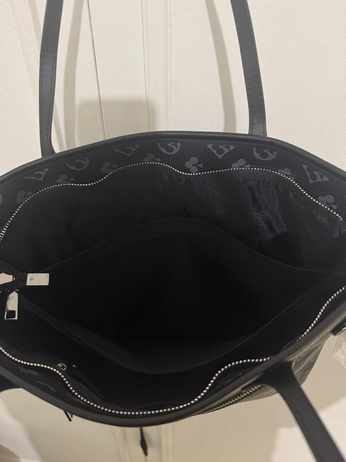 Neuf Sac cabas monogramme + pochette assortie - photo numéro 8