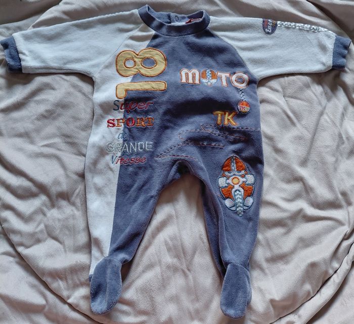 Lot pyjamas - photo numéro 8