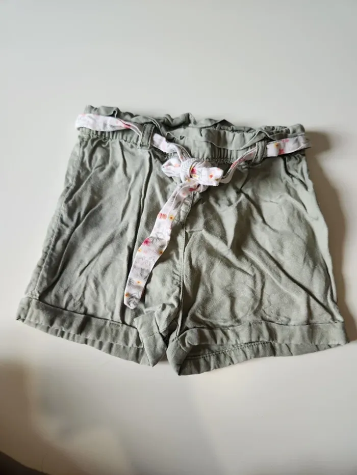 short orchestra taille 23mois 86cm
