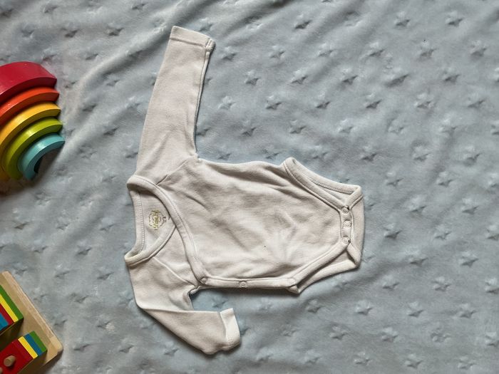 body manches longues blanc ouverture devant brioche 1 mois - photo numéro 3