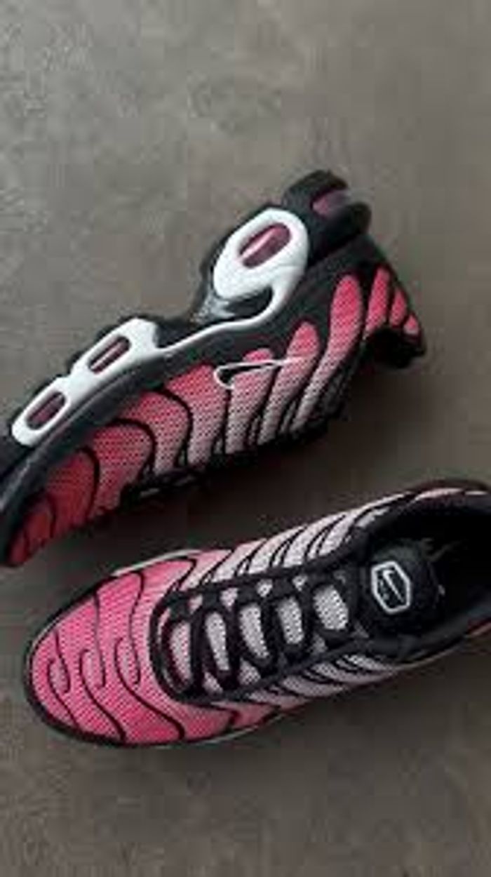 Nike TN vrunk rose noir enfant 34 - photo numéro 4