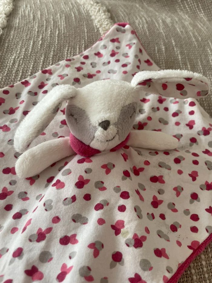 Peluche doudou plat 23cm obaibi chien lapin rose et blanc à pois fleur très bon état - photo numéro 2