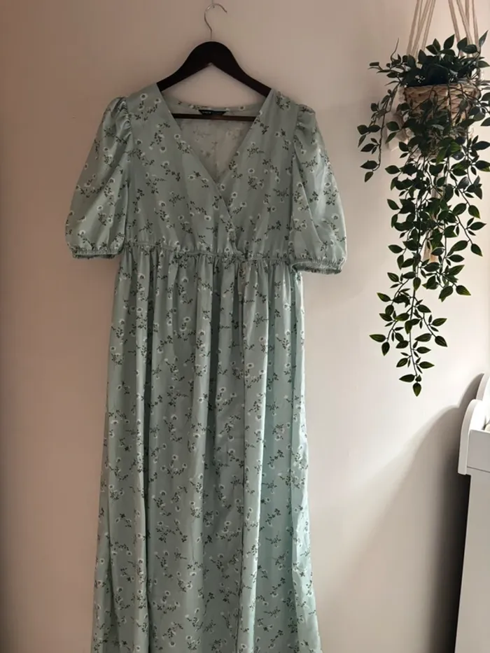 Robe longue vert d’eau - photo numéro 3