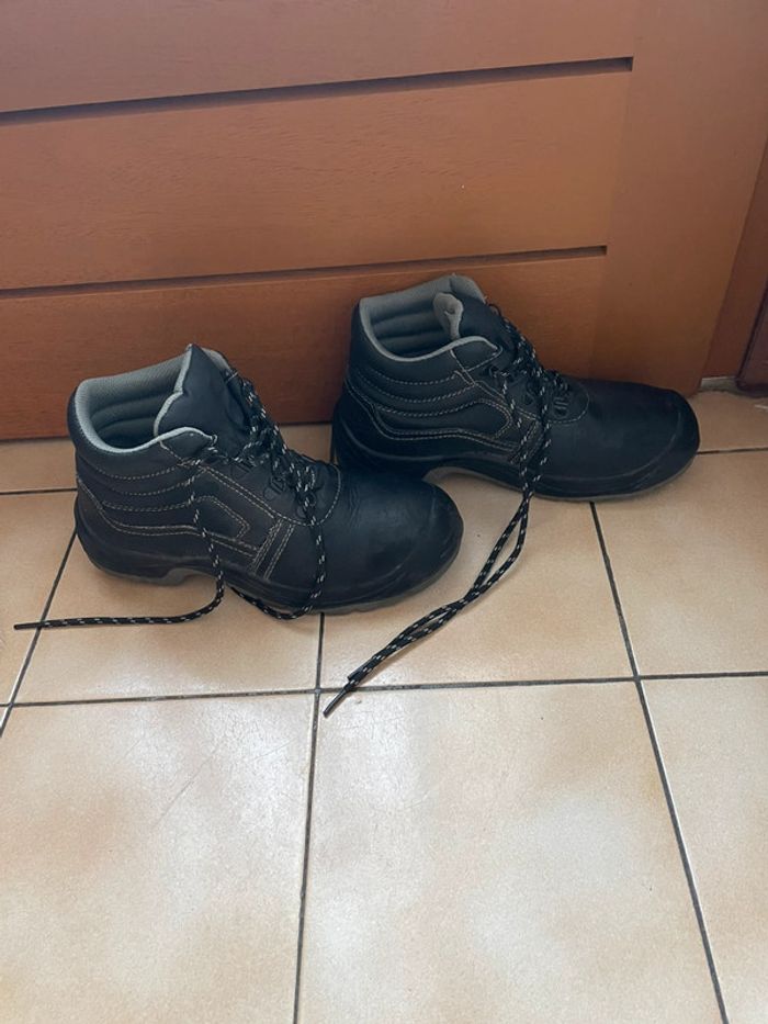 Chaussure de sécurité - photo numéro 2