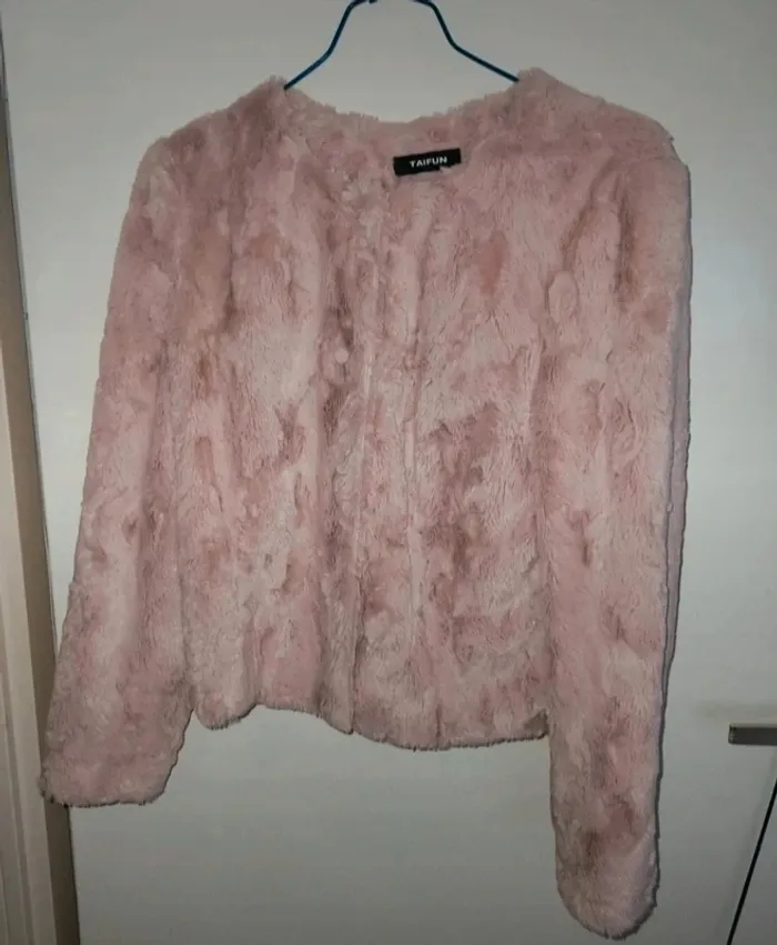 Veston fluffy - photo numéro 2