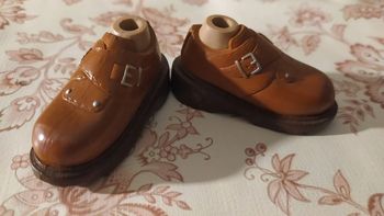 1 paire de chaussure pour poupée bratz