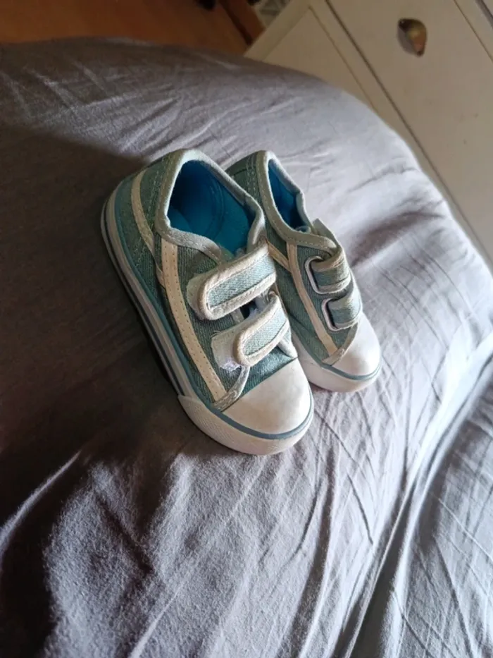 Chaussures bleu clair - photo numéro 2