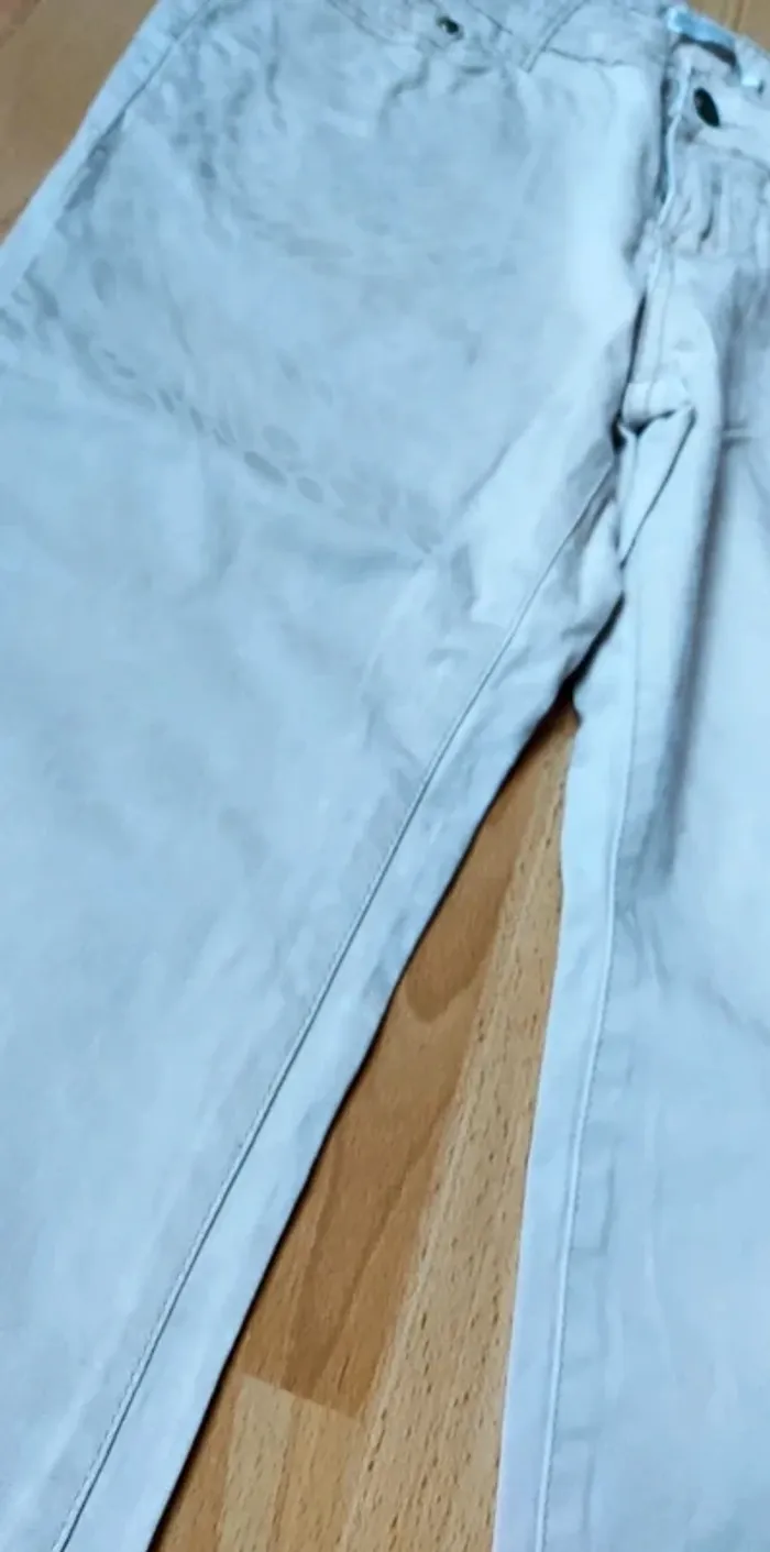 Pantalon beige crème motif discret style léopard - photo numéro 4
