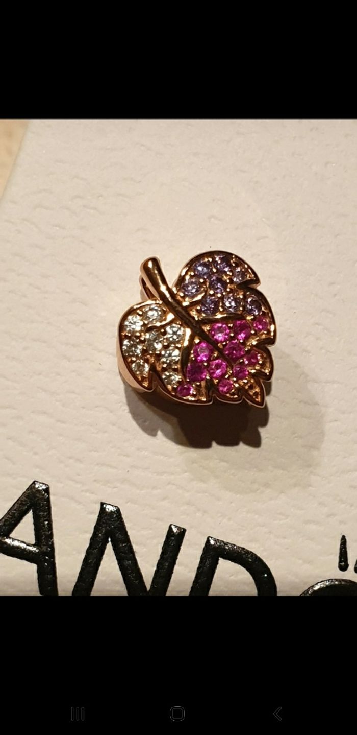 Charm Pandora Rose "Feuille Pavée Scintillante" - photo numéro 5