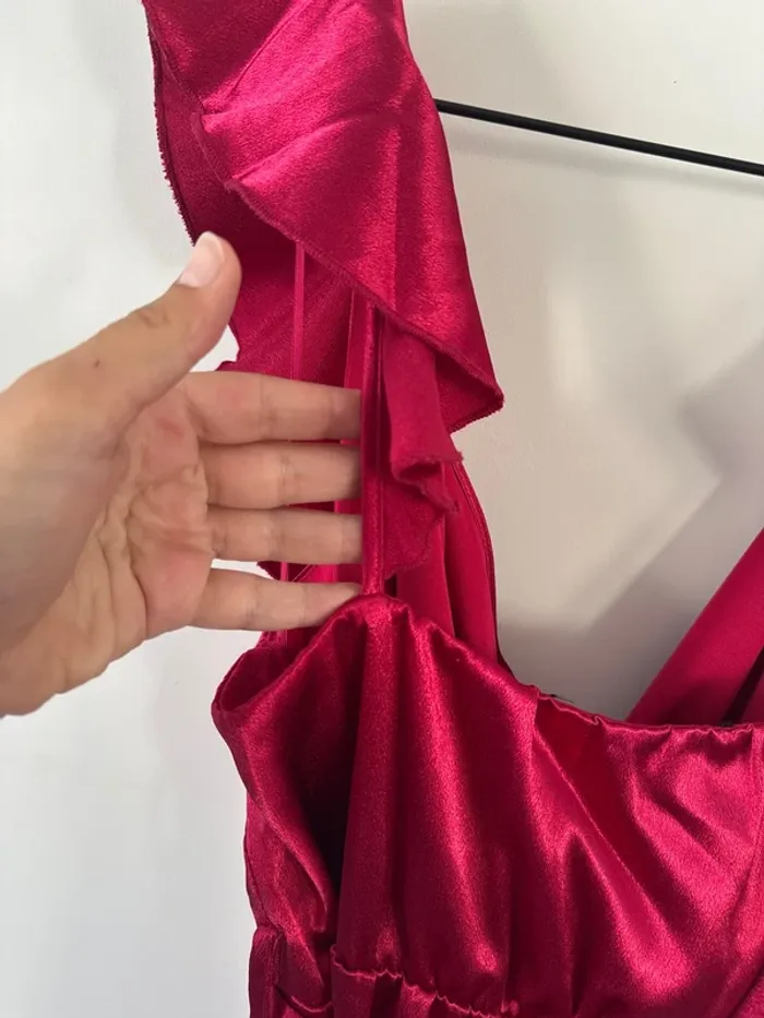 👗 🌻Little Mistress - Taille L- Robe - bordeaux portefeuille à volants - neuf sans étiquette - photo numéro 11