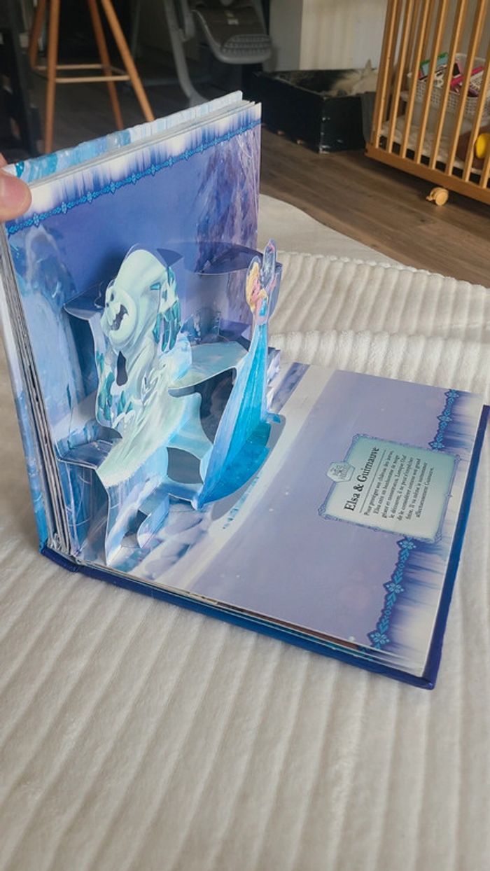 Livre pop up reine des neige - photo numéro 3