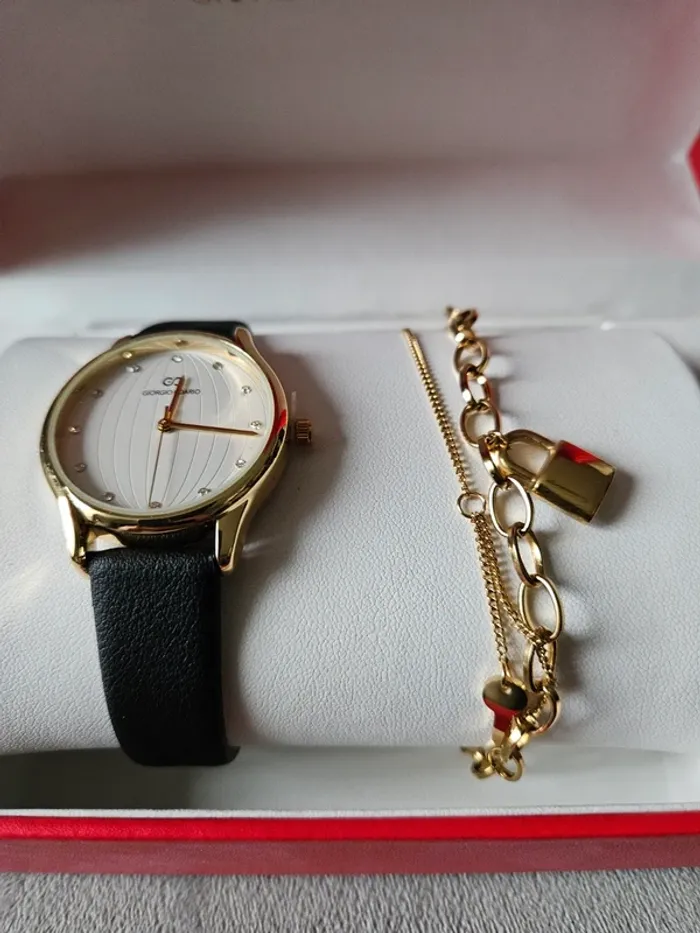 Coffret montre avec bracelet