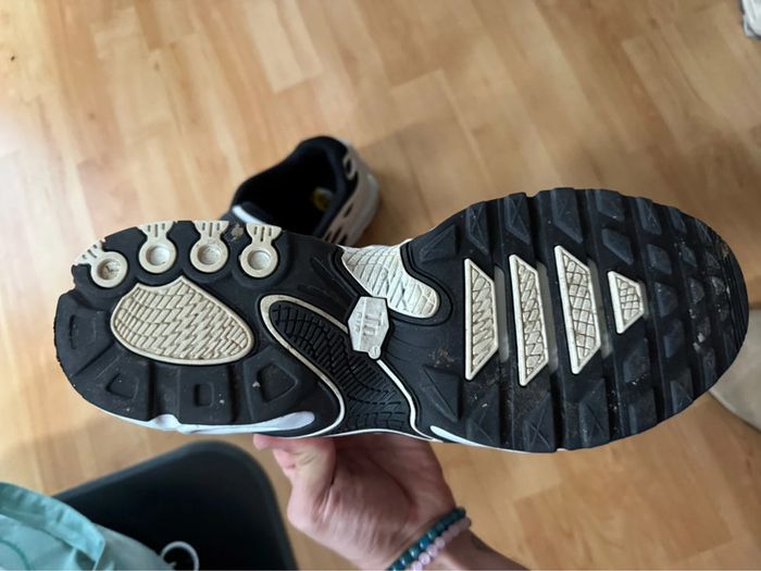 Nike Air Max Plus Drift – Black/White – Taille 44 - photo numéro 3