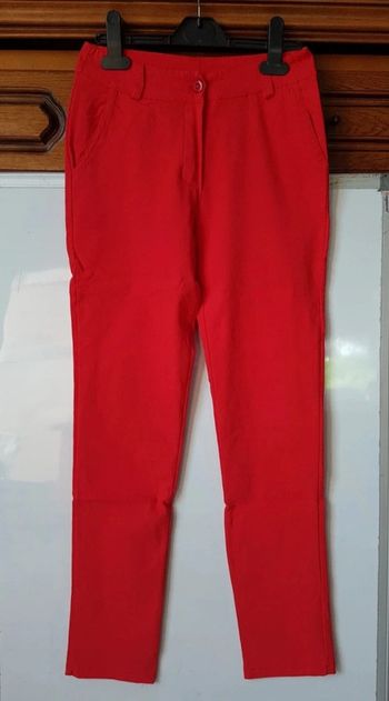 Pantalon rouge T.M