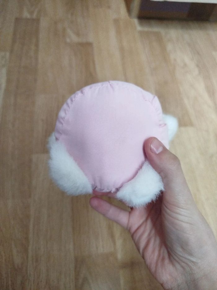 Peluche lapin boule blanc corps en tissu rose et dentelles, imprimé fleurs vintage - photo numéro 5