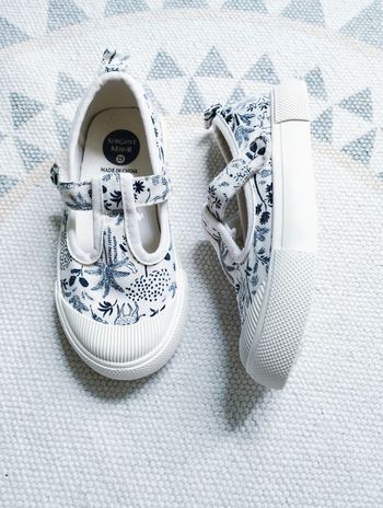 Tennis toile SGMJ- Blanc / Feuillage - T25 - Comme Neuves