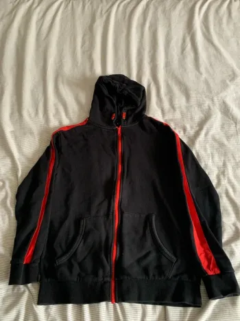 Sweat zippé