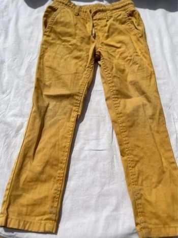 Pantalon moutarde 4 ans in extenso