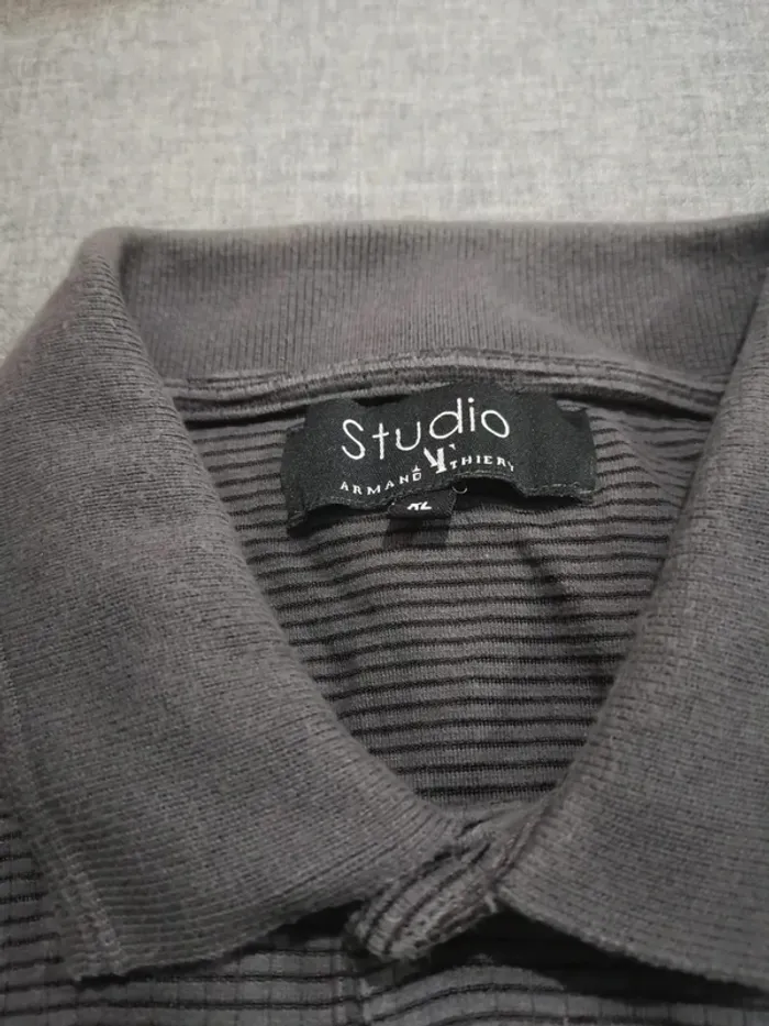 C60 polo gris Armand Thiery XL - photo numéro 3