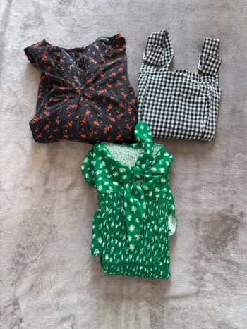 Lot de 3 vêtements femme taille XS en très bon état
