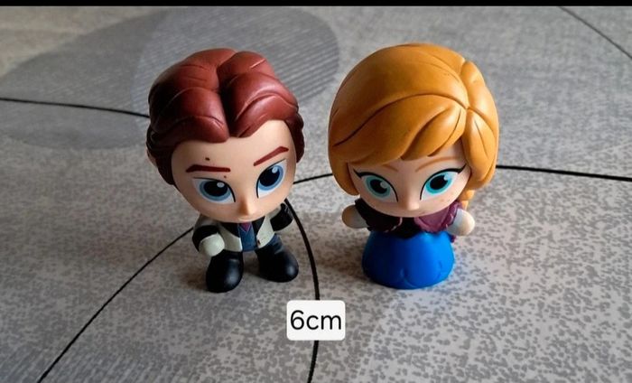 Lot figurines *personnages dessins animés Disney* - photo numéro 12
