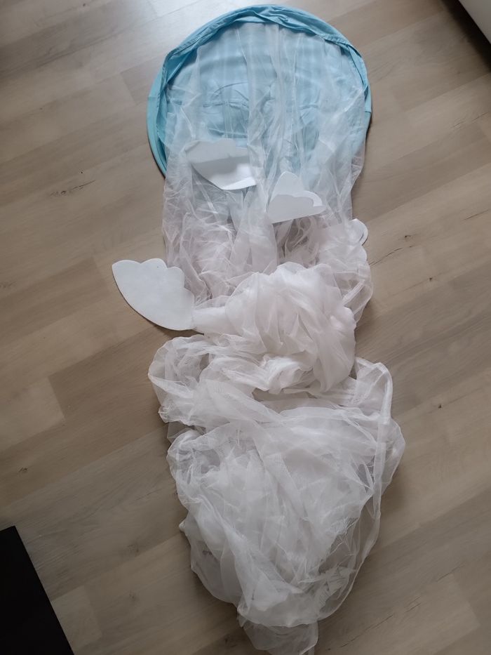 Moustiquaire de lit avec nuage ☁️