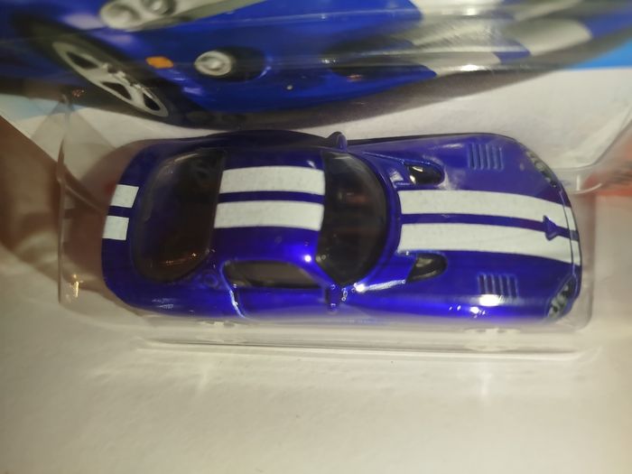 Hot Wheels '96 Dodge Viper GTS 2025 - photo numéro 4