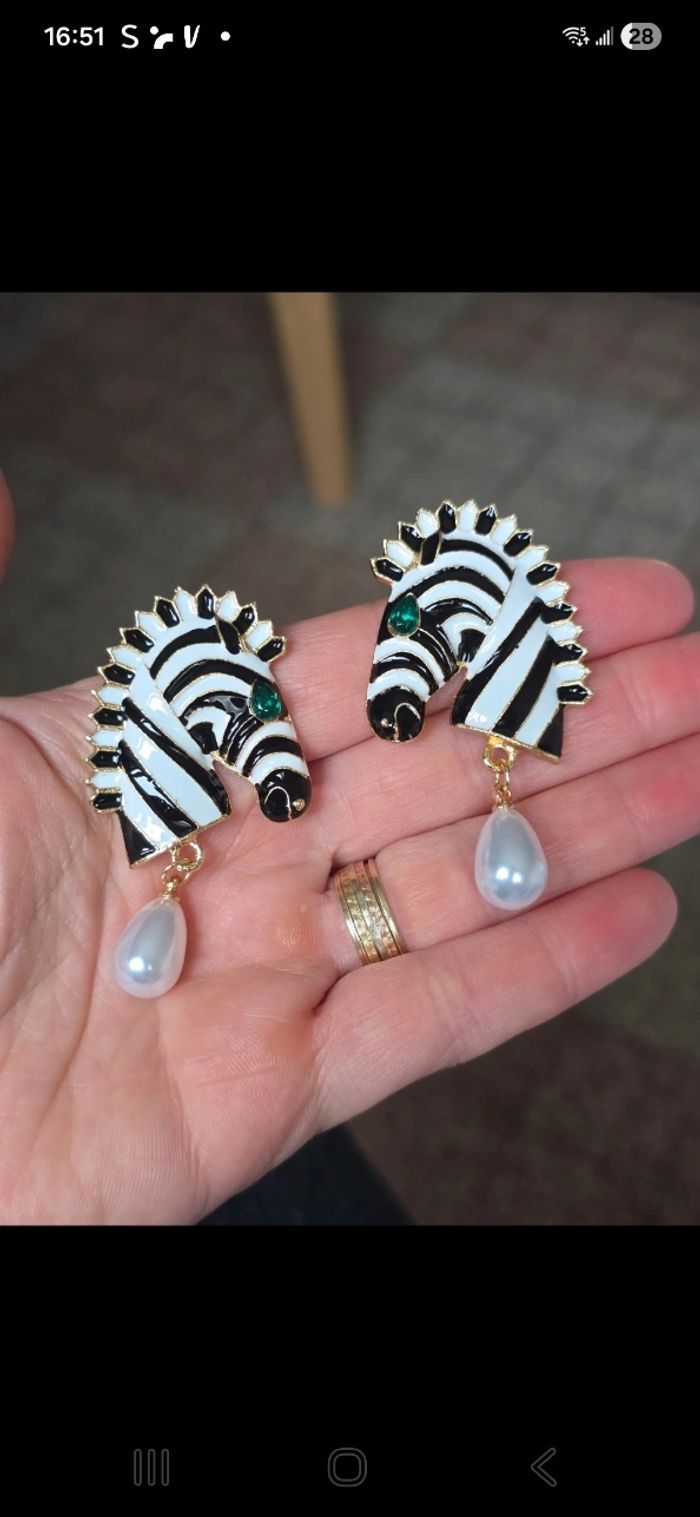 Clips d oreilles Zèbre