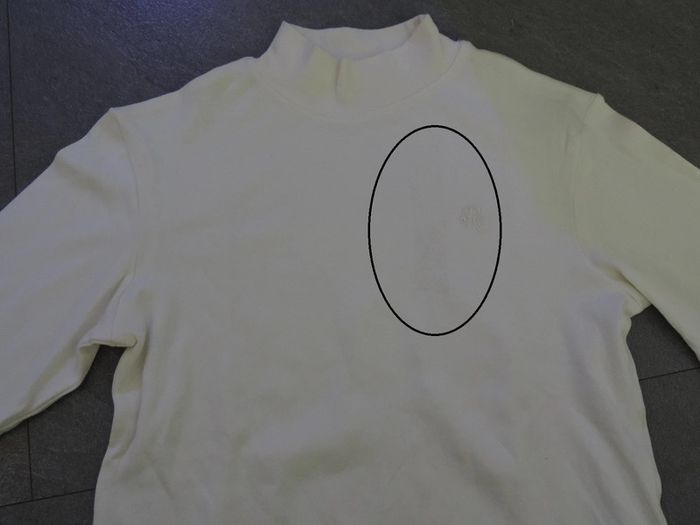 sous pull orchestra taille 12 ans ATTENtion la colle de l'étiquette est resté marqué voir photo - photo numéro 2