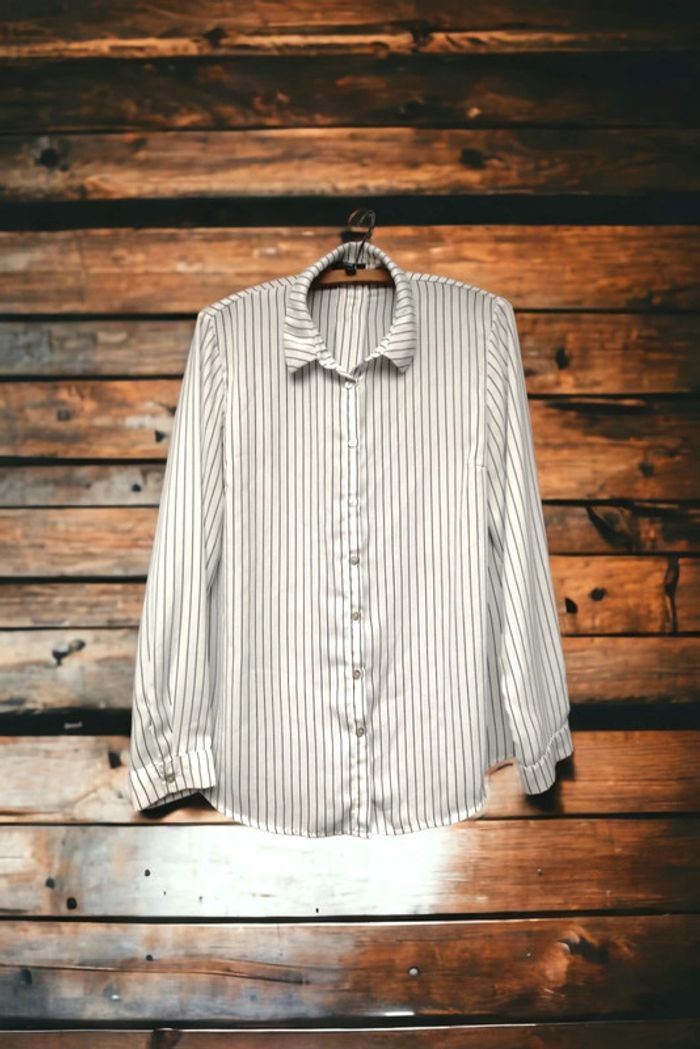 Chemise rayée très classe - photo numéro 2