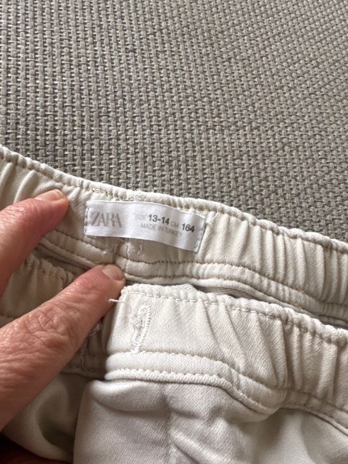 Cargo beige - photo numéro 2