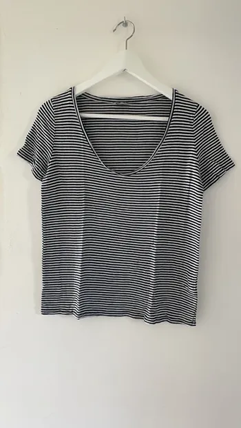 Tee shirt