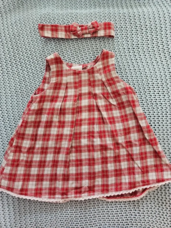 Ensemble à carreaux