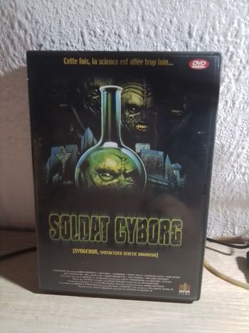 Soldat cyborg 