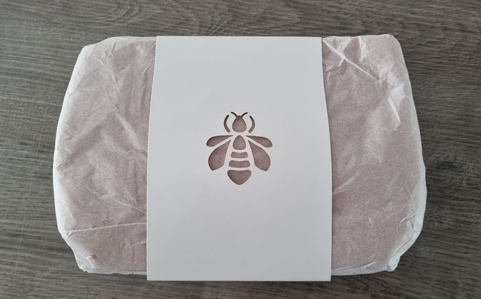 Pochette guerlain neuve - photo numéro 2