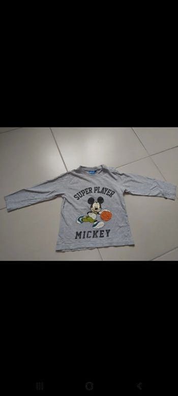Tshirt manche longue Mickey 4 ans