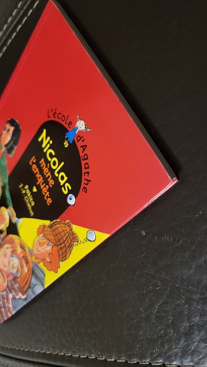 " Nicolas mène l'enquête " collection L'école d'Agathe, à partir de 6 ans - photo numéro 4