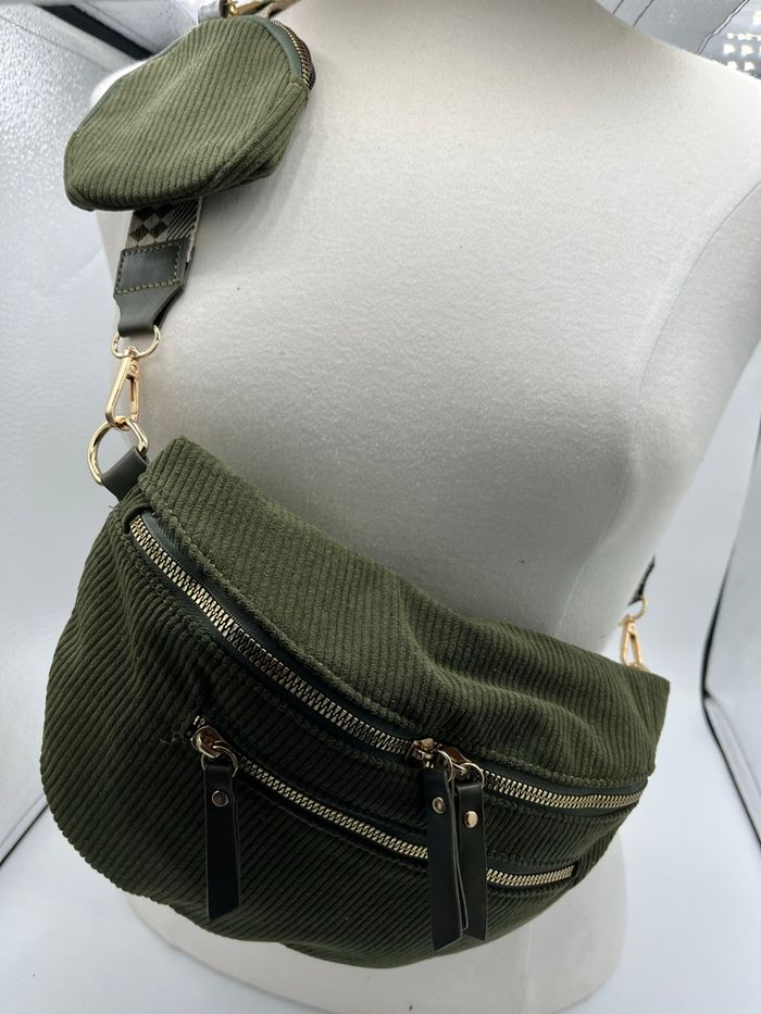 Sac banane bandoulière velours - photo numéro 3