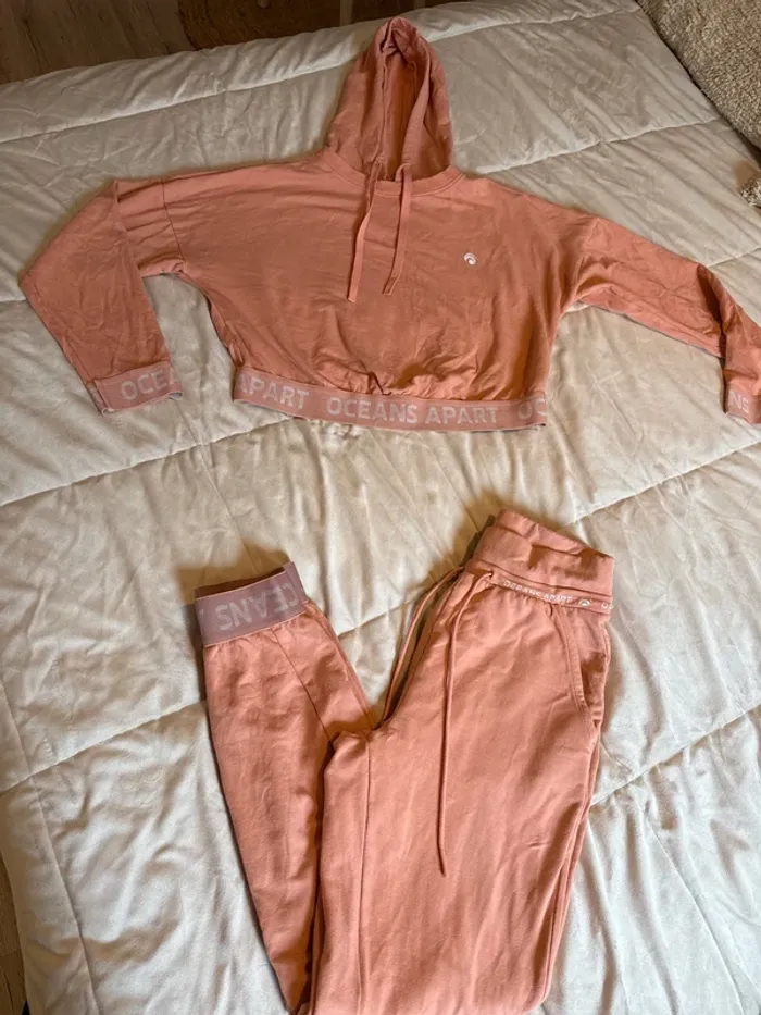 Ensemble, jogging femme, taille xs Oceans Apart